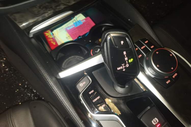 Used BMW 5 Series 2018 525Li M Sport Package