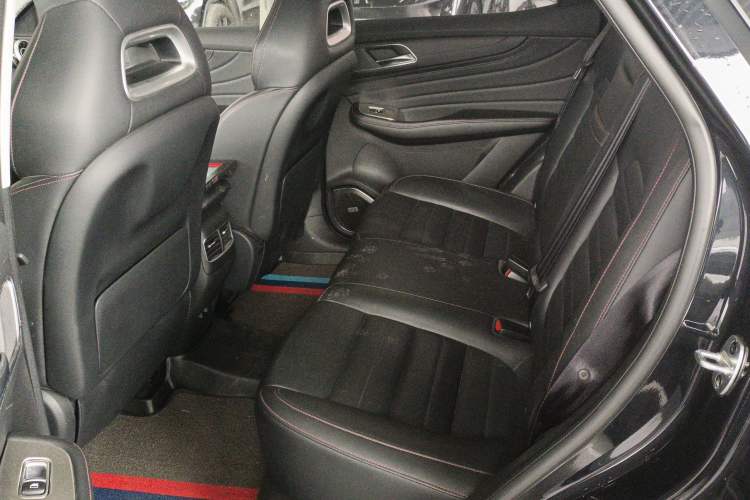 Used MG HS 2018 20T Automatic Two-Wheel Drive Hormone Passion Edition China V Standard
