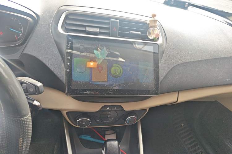 Used Ford Escort 2017 Revised Version 1.5L Automatic Comfort Edition Audio And AC Panel