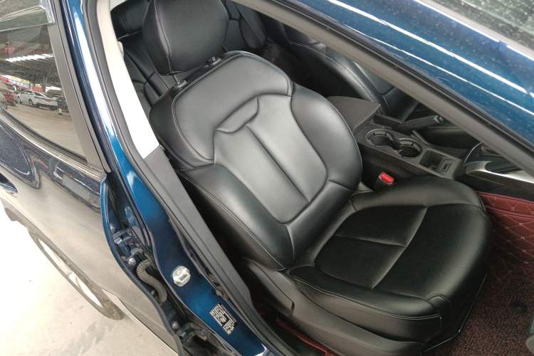 Used Renault Kadjar 2017 2.0L Two-Wheel Drive Fashion Edition