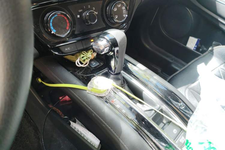 Used Honda Vezel 2020 1.5L CVT Pioneer Edition
