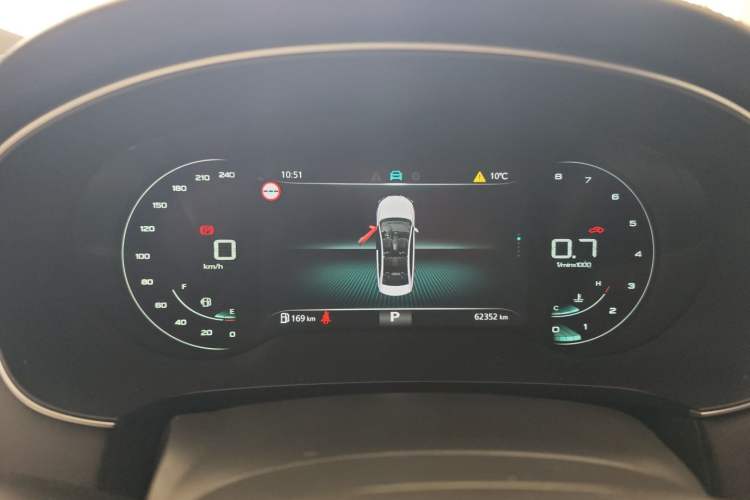 Used Roewe i6 MAX 2020 300TGI Automatic Sporty Cool Edition