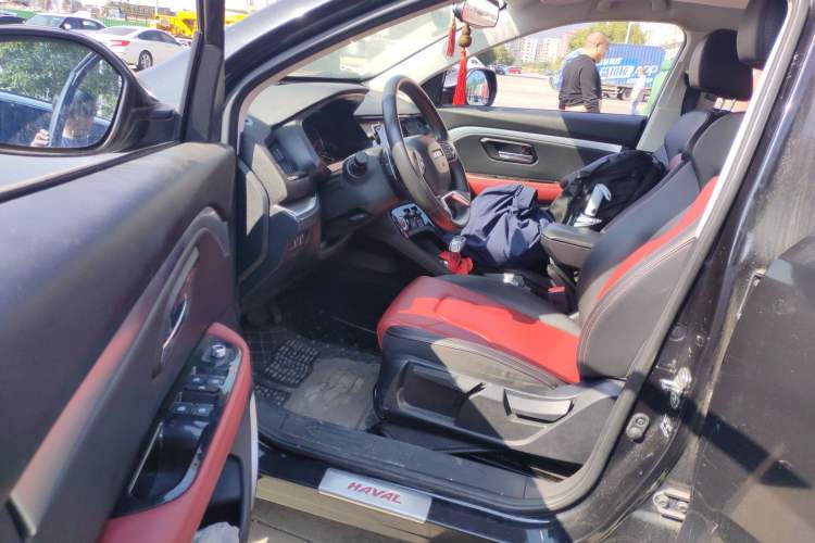 Used Haval H2s 2017 Red-Label 1.5T Dual-Clutch Comfort Model