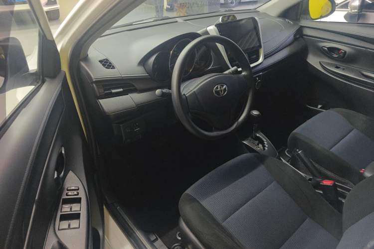 Used Toyota YARiS L Zhi Xuan 2019 1.5E CVT Dynamic Edition China VI compliant