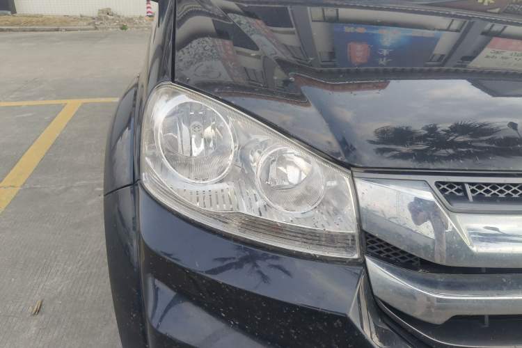 Used Great Wall Wingle 5 2023 2.0T Diesel Two-Wheel Drive Entry-Level Flatbed Truck
