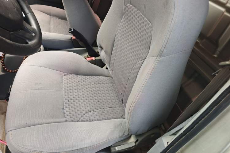 Used Foton Xiangling V 2018 1.5L Semi-承载 3170 mm Wheelbase (Van) DAM15R