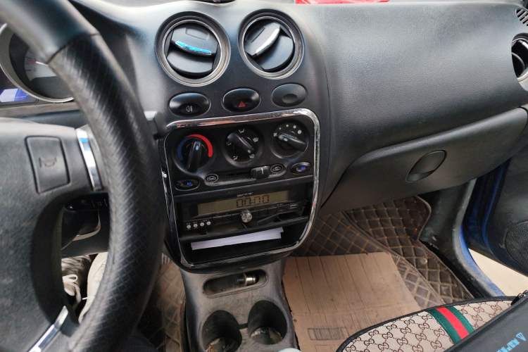 Used Baojun Lechi 2012 Revised Version 1.2L Manual Sporty Edition Dynamic Type