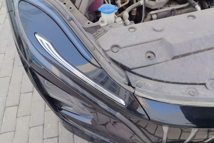 Used Hongqi E-QM5 2023 Base Travel Edition
