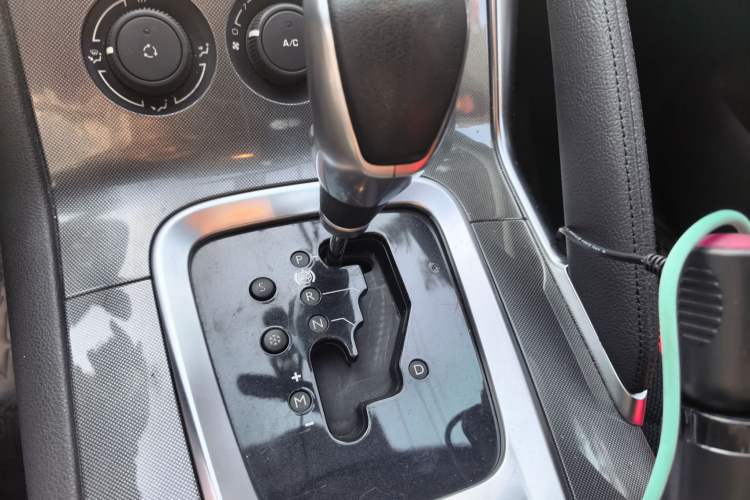 Used Peugeot 3008 2016 1.6THP Automatic Classic Edition