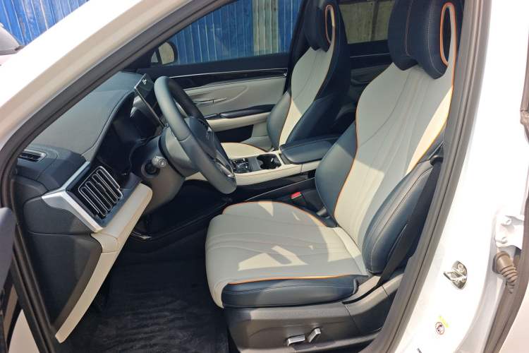 Used BYD Song PLUS New Energy 2023 Champion Edition DM-i 150KM Flagship PLUS
