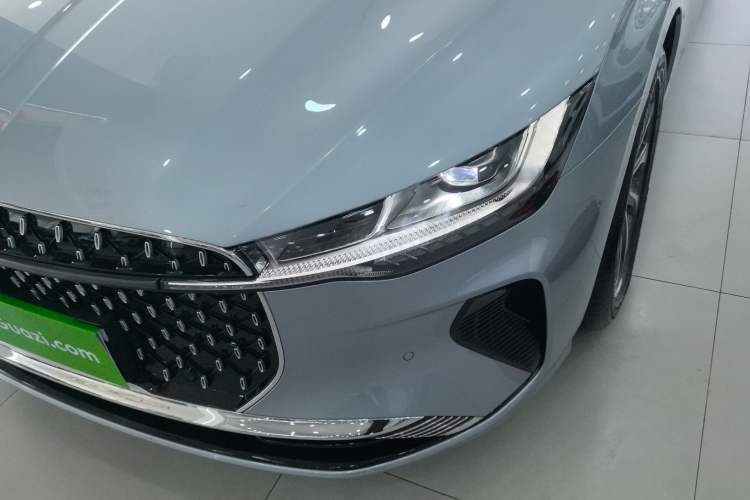 Used Lincoln Z 2025 2.0T Prestige Edition
