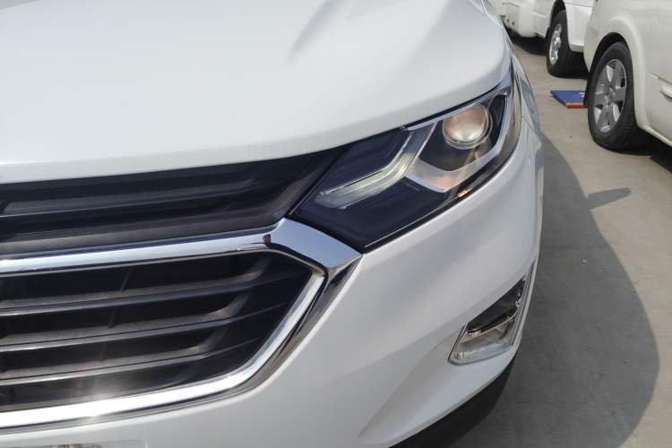 Used Chevrolet Equinox 2017 535T Automatic YuJie Edition Left Front Headlight