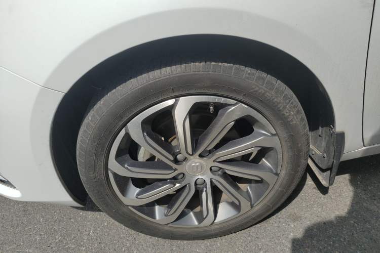 Used Geely Auto Emgrand GL 2021 UP 1.4T CVT Luxury Edition