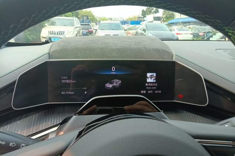 Used Zeekr 001 2022 Long-Range Dual-Motor WE Edition Instrument Cluster