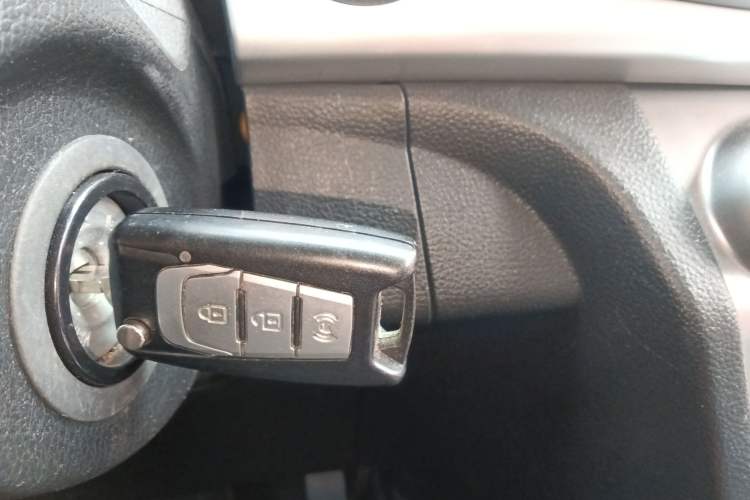 Used SsangYong Korando 2014 2.0L Gasoline Two-Wheel Drive Automatic Elite Navigation Edition