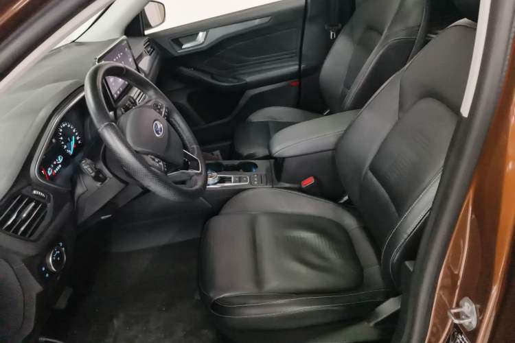 Used Ford Focus Active 2020 EcoBoost 180 Automatic Titanium Edition