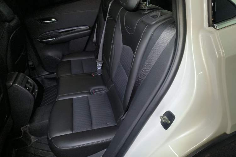 Used Cadillac XT4 2021 28T Two-Wheel Drive Tech Edition