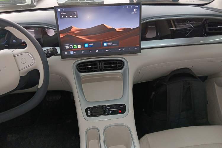 Used Geely Galaxy Geome 2025 310km Dream Edition Audio And AC Panel