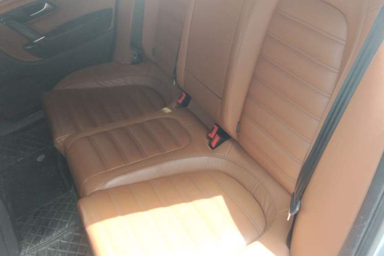 Used Volkswagen FAW-Volkswagen CC 2011 1.8TSI Luxury Model Left Rear Seat