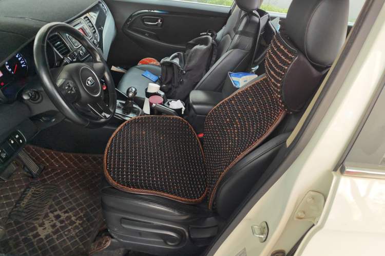 Used Kia Carens 2013 2.0L 7-Seater Automatic Comfort Edition China IV Standard
