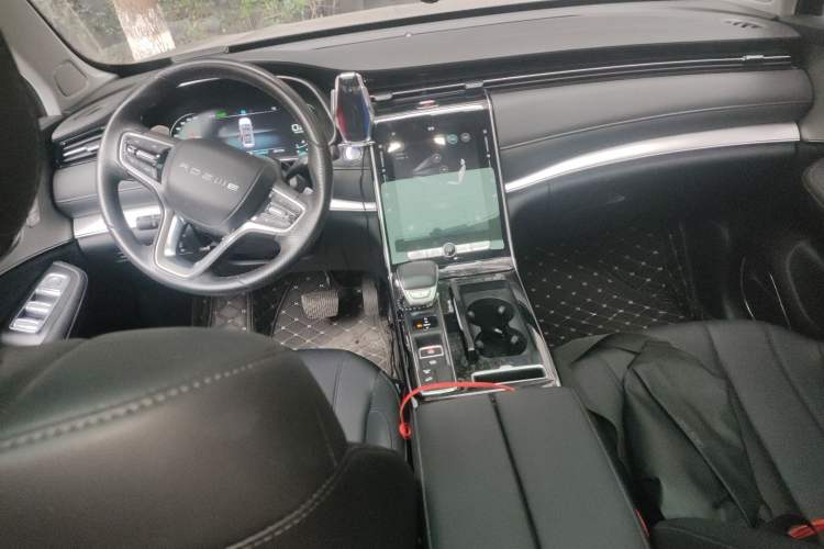 Used Roewe RX5 MAX 2019 300TGI Automatic Smart Cabin Luxury Edition