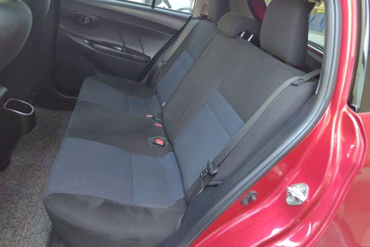 Used Toyota YARiS L Zhi Xuan 2016 Revised 1.5E CVT Charming Edition
