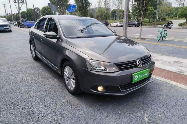 Used Volkswagen Sagitar 2014 Revised Version 1.6L Automatic Comfort Edition
