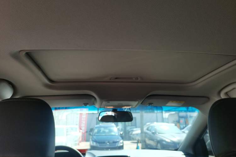 Used Chevrolet Monza 2022 320 Automatic Enjoyment Sunroof Version
