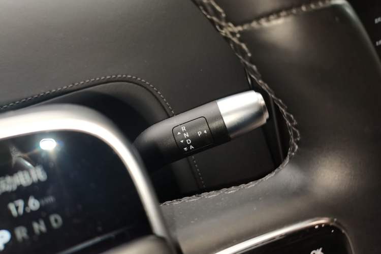 Used Li Auto L9 2022 Max model
