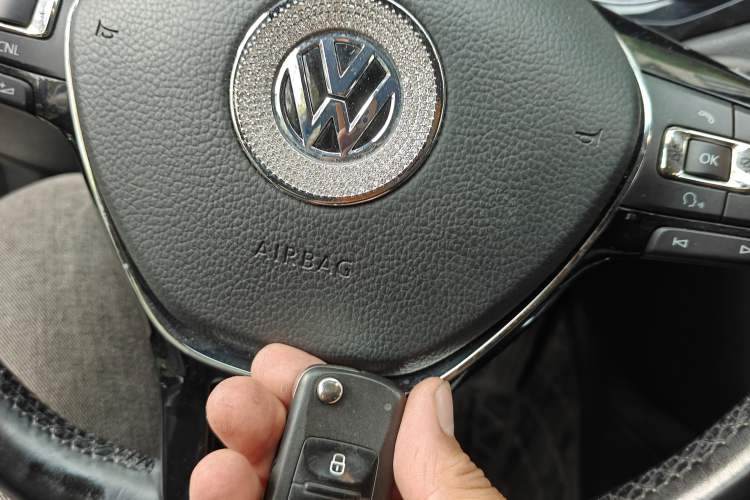 Used Volkswagen Sagitar 2018 280TSI DSG Ignite Edition Vehicle Key