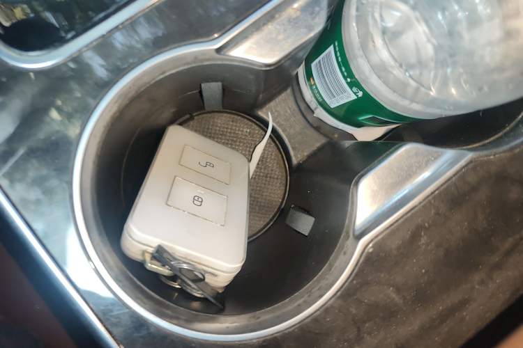 Used BYD Tang New Energy 2015 2.0T Four-Wheel-Drive Flagship Model