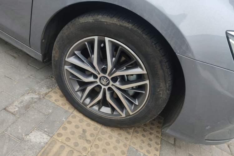 Used BYD Qin PLUS 2021 DM-i 55KM Flagship Model
