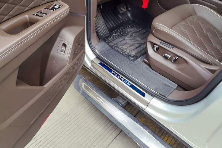 Used Volkswagen Viloran 2020 380TSI Prestige Edition Driver Seat