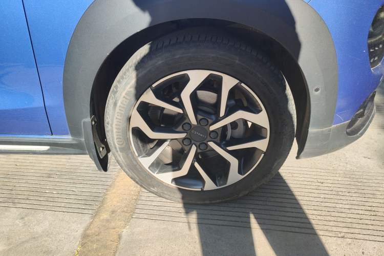 Used Lynk & Co 02 2018 1.5T DCT Two-Wheel Drive Pro Version China V Emission Standard