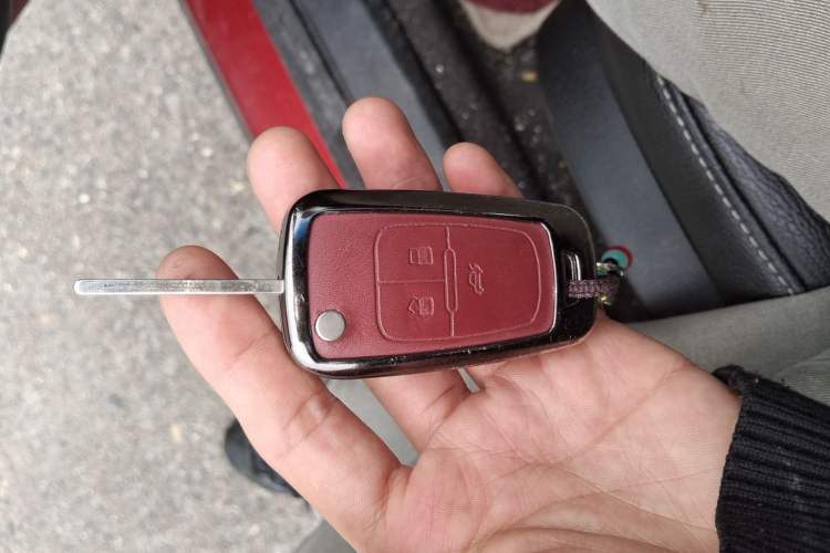 Used Buick GT 2013 XT 1.6L Automatic Fashion Edition Vehicle Key