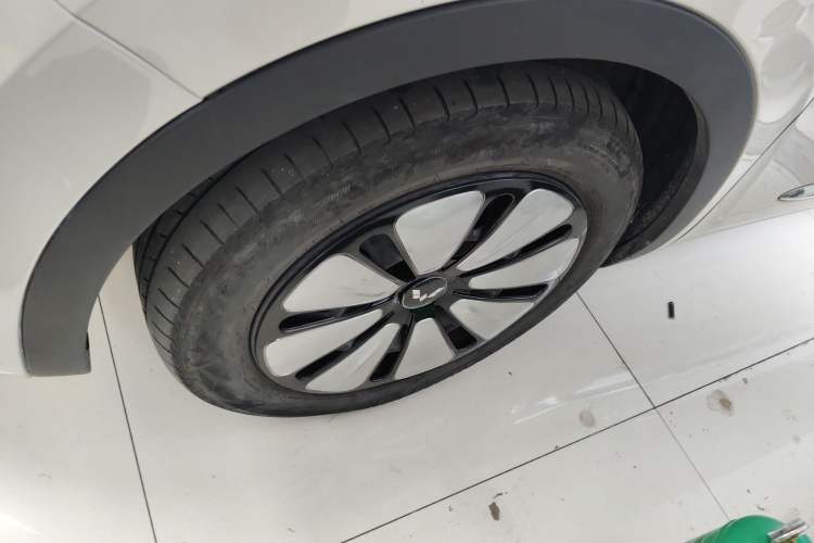 Used Wuling Bingo 2023 333 km Lingxi Connected+ Version