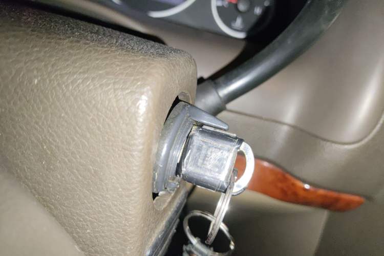 Used Buick GL8 2011 2.4L LT Executive Edition