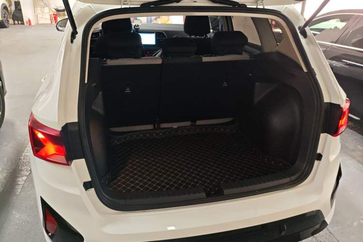 Used Jetta VS5 2024 280TSI Manual Pioneer Edition Trunk