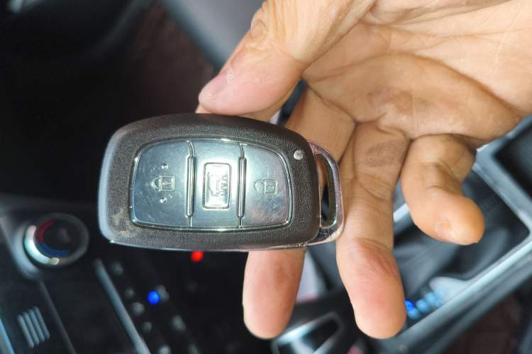 Used Hyundai Tucson 2018 1.6T Dual-Clutch Two-Wheel Drive 15th Anniversary Special Edition