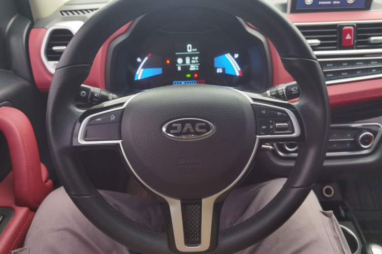Used JAC iEV6E 2018 Sport Version iEV6E Smart Edition
