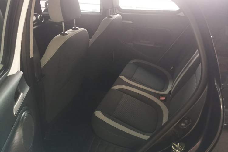 Used ORA Black Cat 2022 301km Base Version Ternary Lithium
