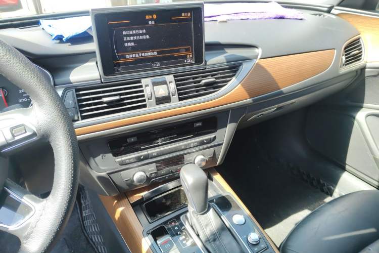 Used Audi A6L 2018 30th Anniversary Edition 30 FSI Style Model Audio And AC Panel