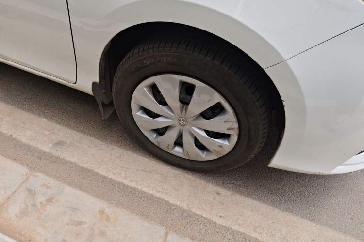 Used Toyota YARiS L Zhi Xiang 2017 1.5E CVT Dynamic Edition Right Front Wheel Hub