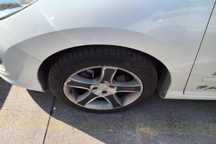 Used Peugeot 408 2013 2.0L Automatic Comfort Edition
