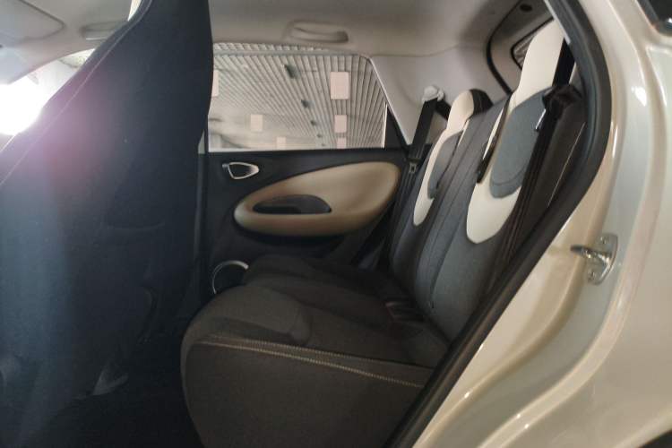 Used Wuling Bingo 2023 333 km Fast-Share Version Left Rear Seat