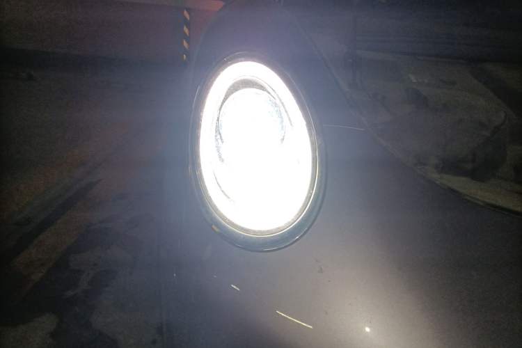 Used ORA Lightning Cat 2022 555 km Luxury Edition