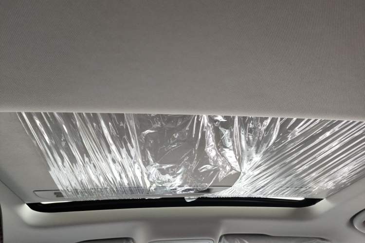 Used MG 5 2021 Revised Version 180 DVVT CVT Youth Luxury Edition
