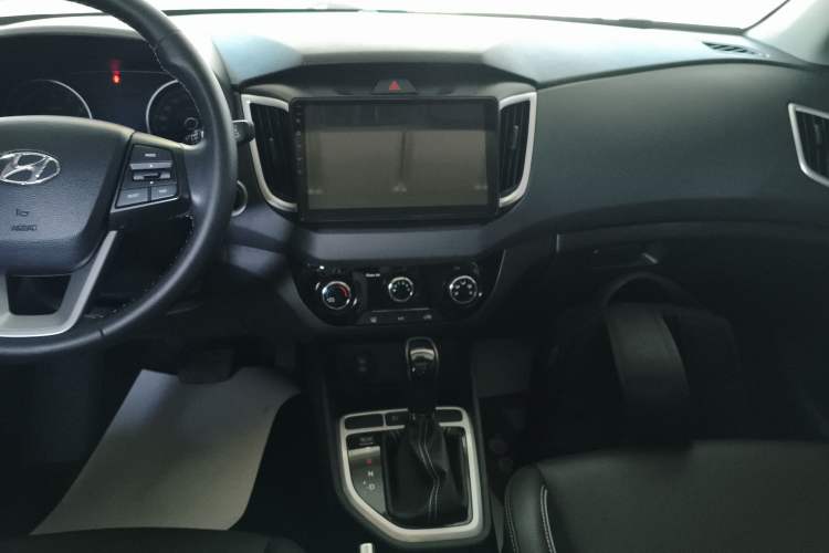 Used Hyundai ix25 2017 1.6L Automatic Smart Version