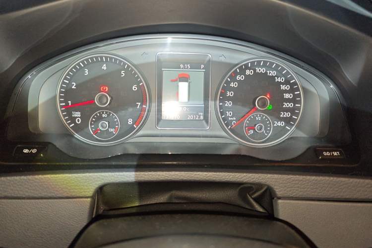 Used Volkswagen Multivan 2012 2.0 TSI Four-Wheel Drive Deluxe Edition