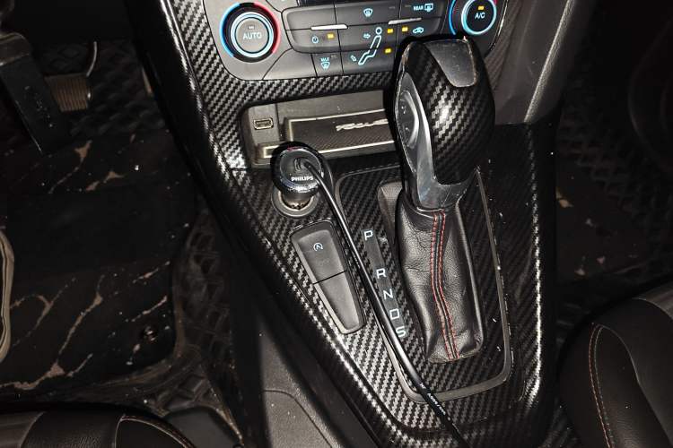 Used Ford Focus 2017 1.5T CTCC White and Black Limited Edition